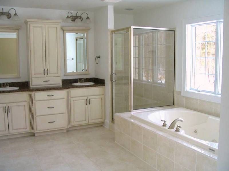 1539-jocelynhollowmasterbath-17104302694661.jpg